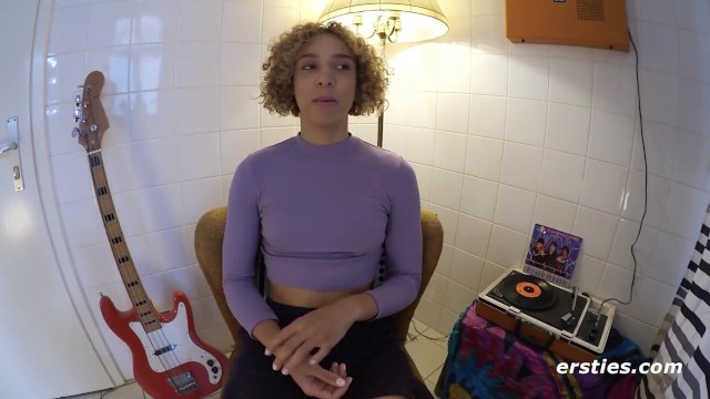 А лесбиянство не заразно? - jon-jost.com