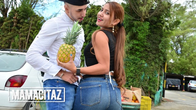 У меня глаз наметанные. Я блядь вижу издалека - jon-jost.com