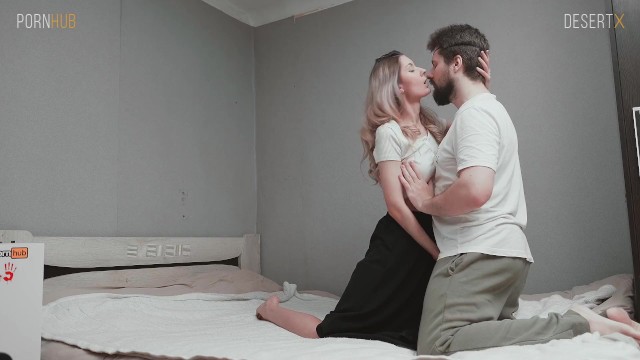 Она его любит, а он ее трахает! - jon-jost.com