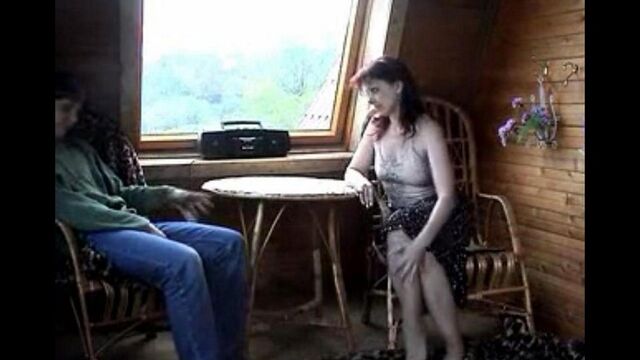 Сын трахнул родную маму на даче - jon-jost.com